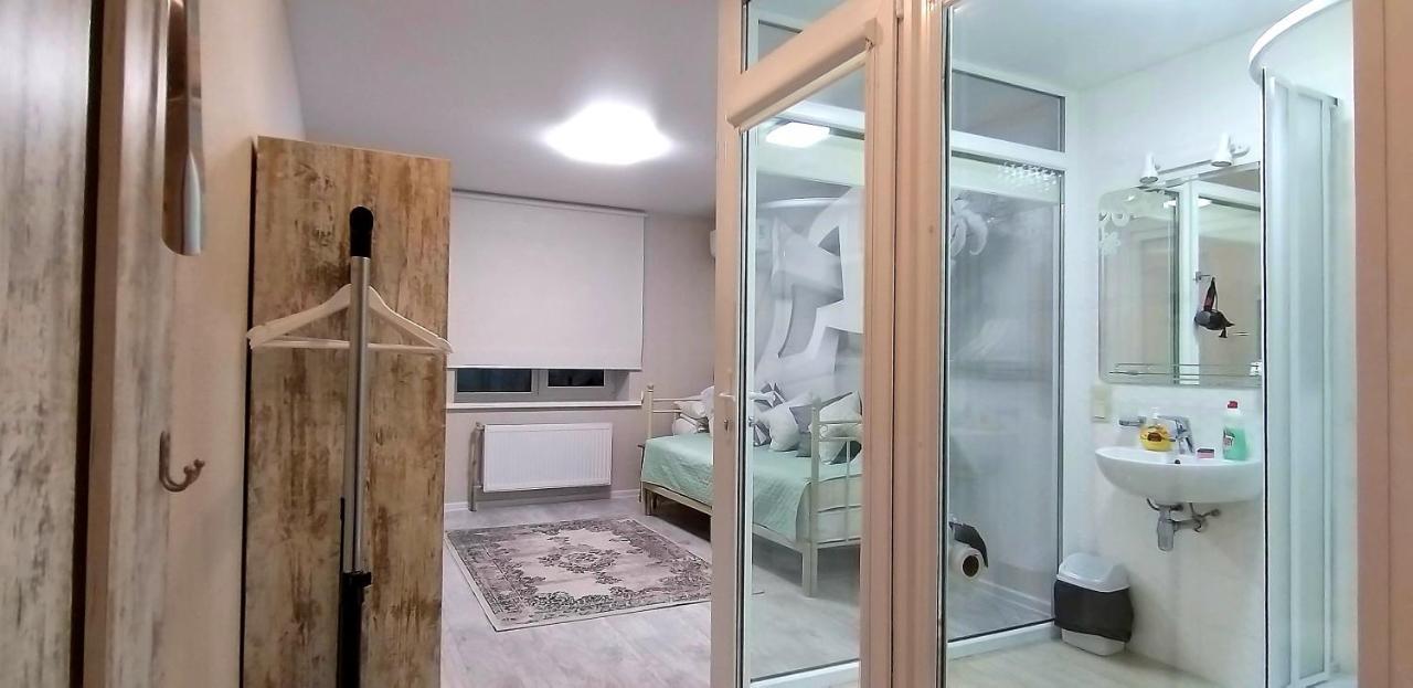 Molex Apartments 3 Tjernihiv Eksteriør billede
